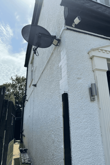 Can you paint exterior walls in autumn and winter?